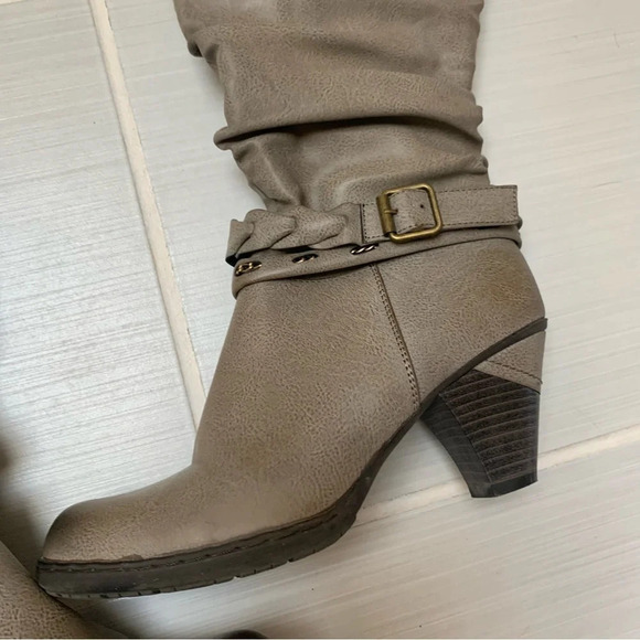 Vangelo Lined Heeled Strap Buckle Tall Boots 39 - Picture 12 of 16